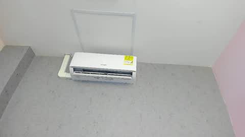 tiffany_mendez online show from March 2, 12:01 pm