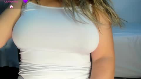 tiffany theressa online show from November 14, 7:47 pm