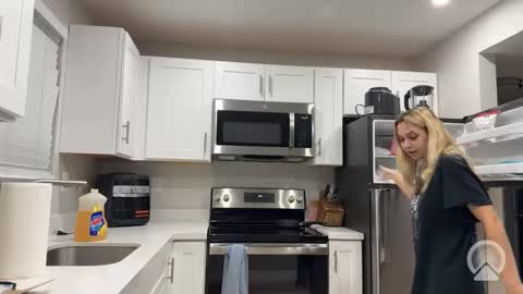 Tiffstreatsxoxo online show from October 10, 11:48 am