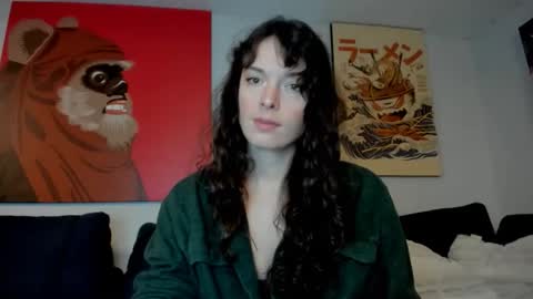 Snapshot of tiggerrosey chatting on October 28, 7:41 pm   All my Links online show from October 28, 7:41 pm