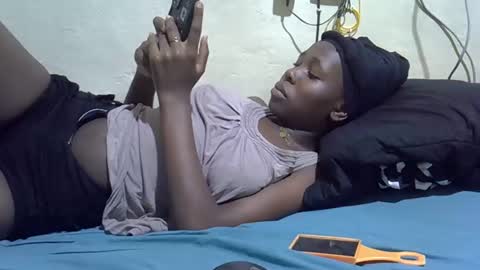 tight_pussie online show from February 12, 5:25 pm