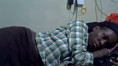 tight_pussie online show from March 7, 4:30 am