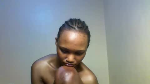 Tina online show from November 24, 2:08 pm