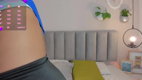 Tina online show from April 22, 10:12 am