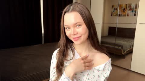 Tina online show from March 6, 7:03 am