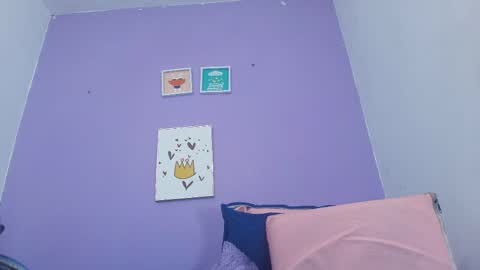Snapshot of tinkerbell_1 chatting on February 11, 7:27 pm tinkerbell online show from February 11, 7:27 pm