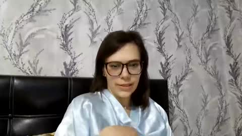 tinna07 online show from May 23, 8:18 pm