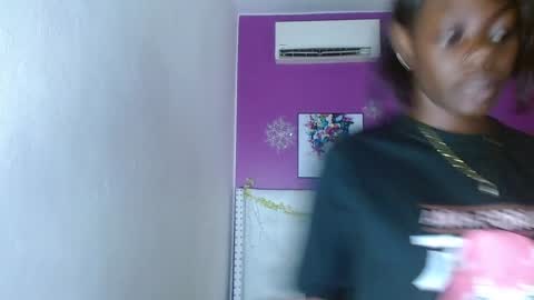 tiny_sexy_ebony online show from December 26, 8:53 pm