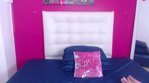 Snapshot of tiny_whore18 chatting on October 8, 4:55 pm tiny_whore18 online show from October 8, 4:55 pm