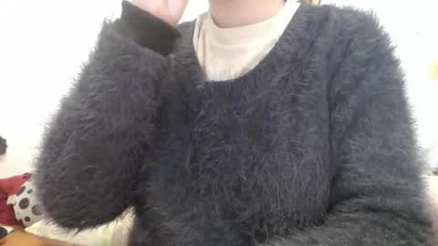 tinyslut66 online show from April 6, 9:43 am