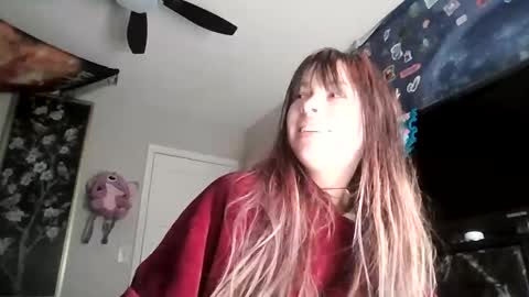 tinytittiexx online show from February 12, 3:47 pm