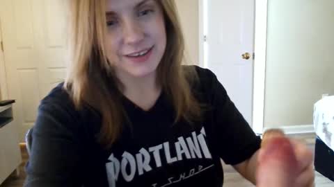 tinywithtiddies online show from February 25, 5:17 am