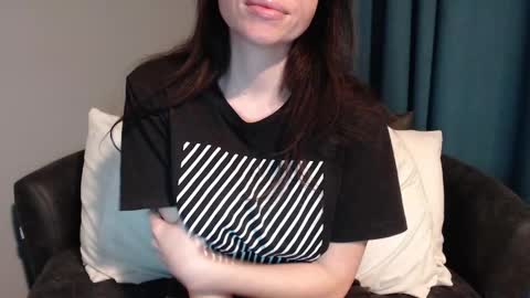 TinyyTina online show from December 26, 10:16 am