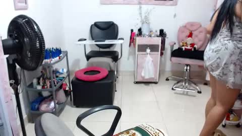 DIVA online show from December 20, 1:20 am