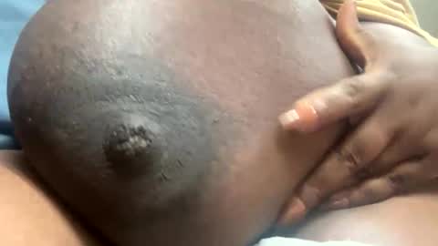 titsdemi online show from April 8, 5:59 pm