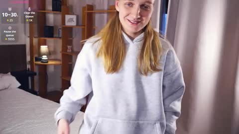 Mary online show from January 9, 7:13 am