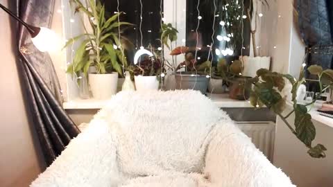 tokens_are_sexy online show from February 9, 3:34 pm