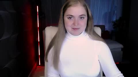 tori_blond online show from March 19, 6:40 am