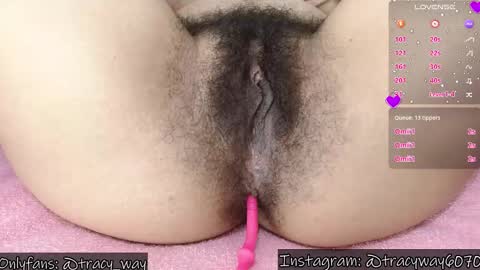 Snapshot of tracy_way1 chatting on September 27, 10:50 pm Isabell    online show from September 27, 10:50 pm