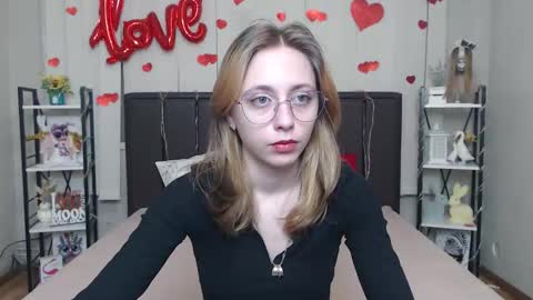 TracyLeeBB online show from February 20, 6:12 am