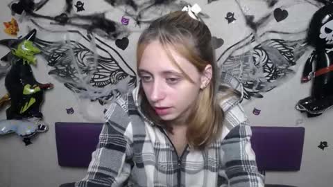 TracyLeeBB online show from November 11, 2:36 pm