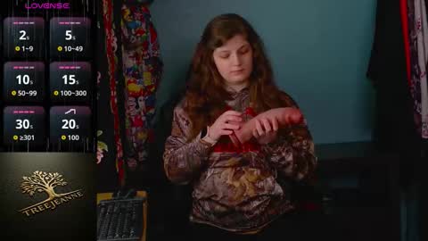 TreeJeanne online show from March 25, 4:43 pm