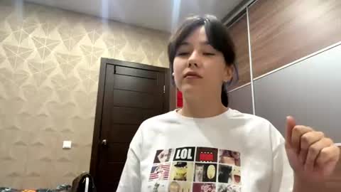 Chrissy online show from August 6, 4:14 pm