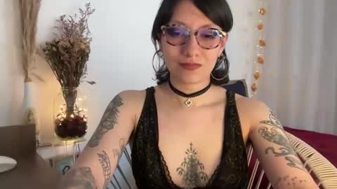 trinitysecrets online show from November 17, 6:19 pm