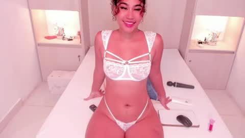 TRISHA online show from February 20, 6:26 am