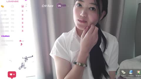 Anne Bebe online show from December 8, 1:46 am