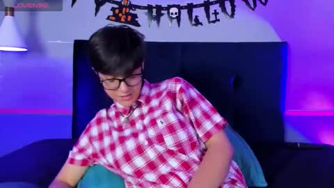 Maru online show from October 25, 8:48 pm