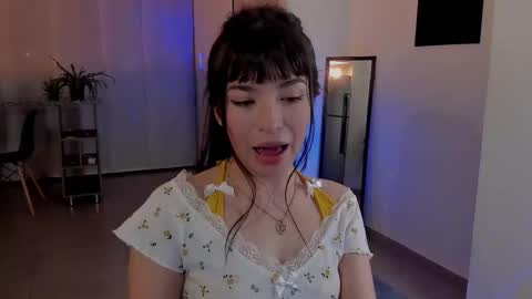 Snapshot of tsukys_spell chatting on February 27, 2:53 am Tsuky online show from February 27, 2:53 am