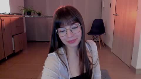 Snapshot of tsukys_spell chatting on January 18, 2:25 am Tsuky online show from January 18, 2:25 am