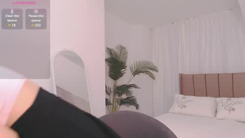 TumiLio online show from January 5, 4:47 am