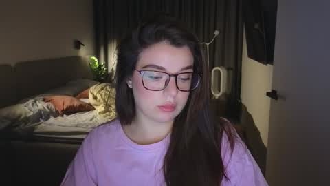 Ariana online show from December 1, 10:01 pm