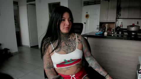 Franchesca  online show from April 14, 8:53 pm