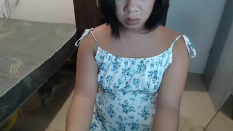 Vee online show from April 19, 4:01 am