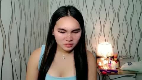 QUEENSY online show from December 5, 8:25 am