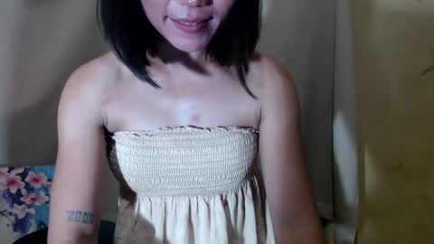 ur_miss_xoxo online show from July 28, 3:21 pm