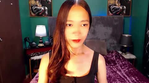 urhot_athena online show from April 23, 3:36 pm