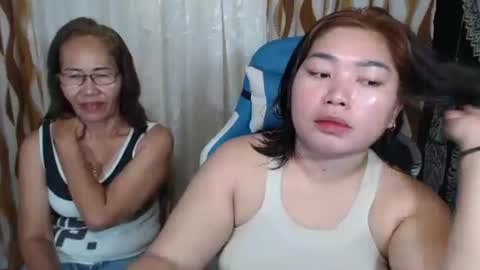 Snapshot of urhotvivian11 chatting on January 15, 6:33 am urhotvivian11 online show from January 15, 6:33 am