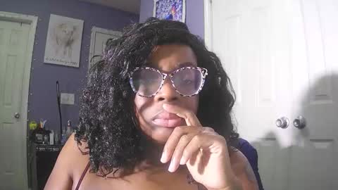 Uri online show from March 25, 3:12 am