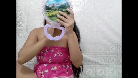 urpinaygirl69 online show from June 9, 5:40 am