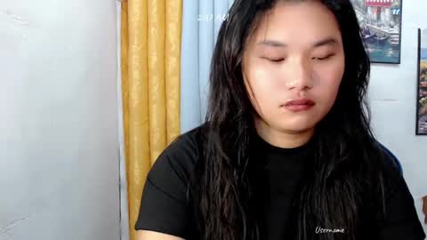 Snapshot of urwildpinayxxx chatting on February 5, 7:31 pm melody online show from February 5, 7:31 pm