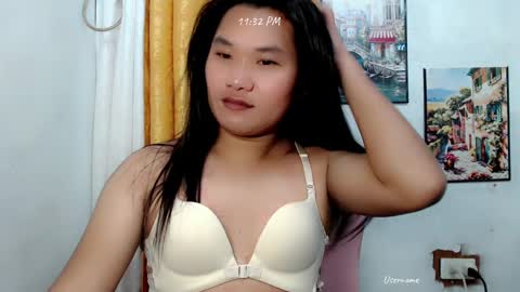 Snapshot of urwildpinayxxx chatting on January 21, 4:27 pm melody online show from January 21, 4:27 pm