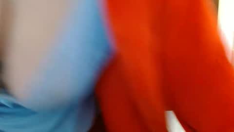 Vah Oliver online show from November 12, 8:29 pm