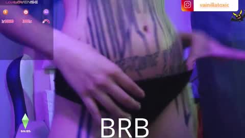 Vainilla Independent model online show from December 2, 1:07 am