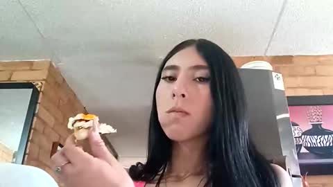 valen614797 online show from March 4, 2:34 pm