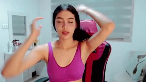 Valentina  online show from March 27, 4:03 am