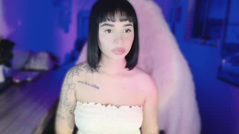 Danielle  Please help me to reach 300 thumbs up online show from May 30, 7:06 am